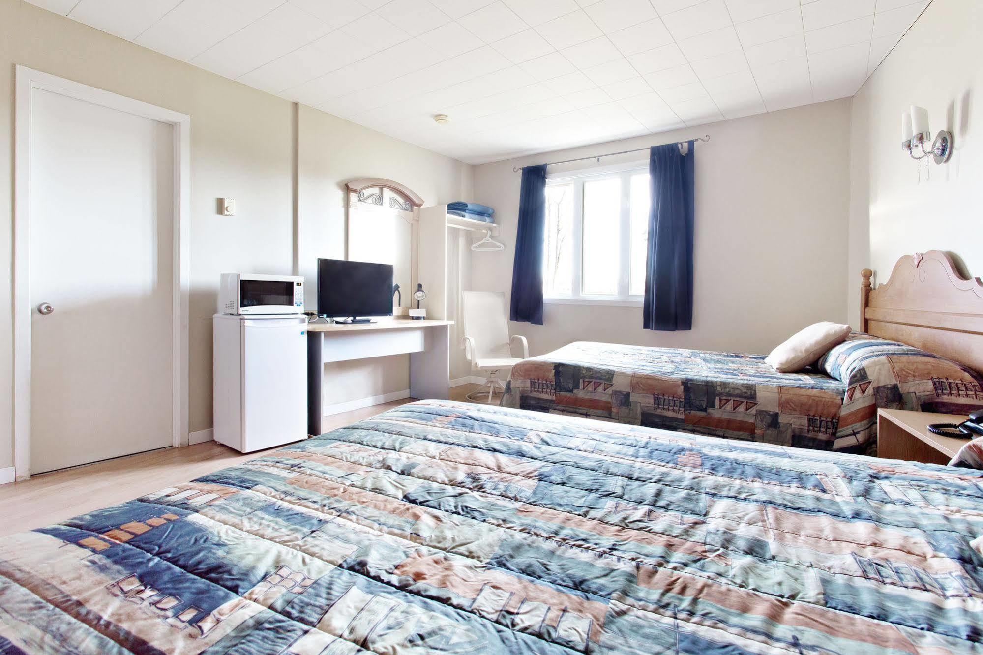 Motel Homeric Québec Buitenkant foto